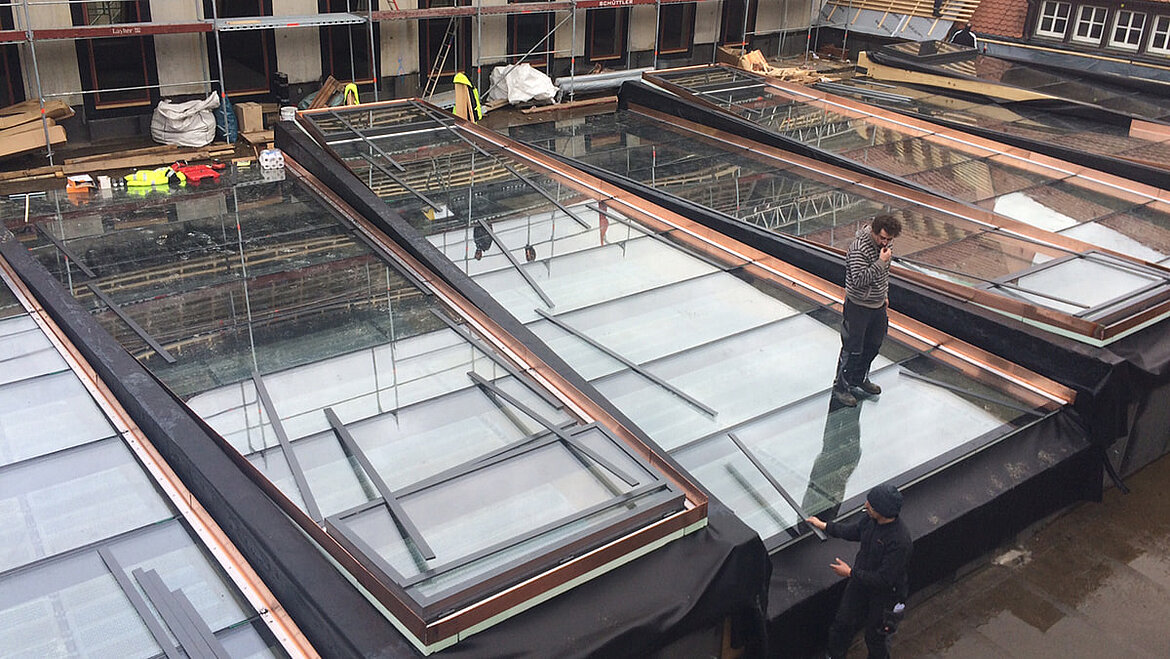 IHK Nürnberg mit Glasdach PR60 über Atrium