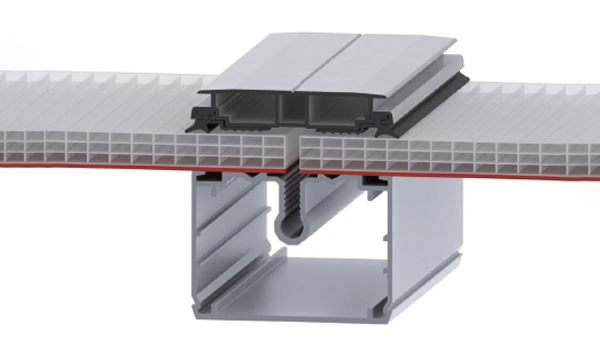 LAMILUX Lichtband Harte Bedachung