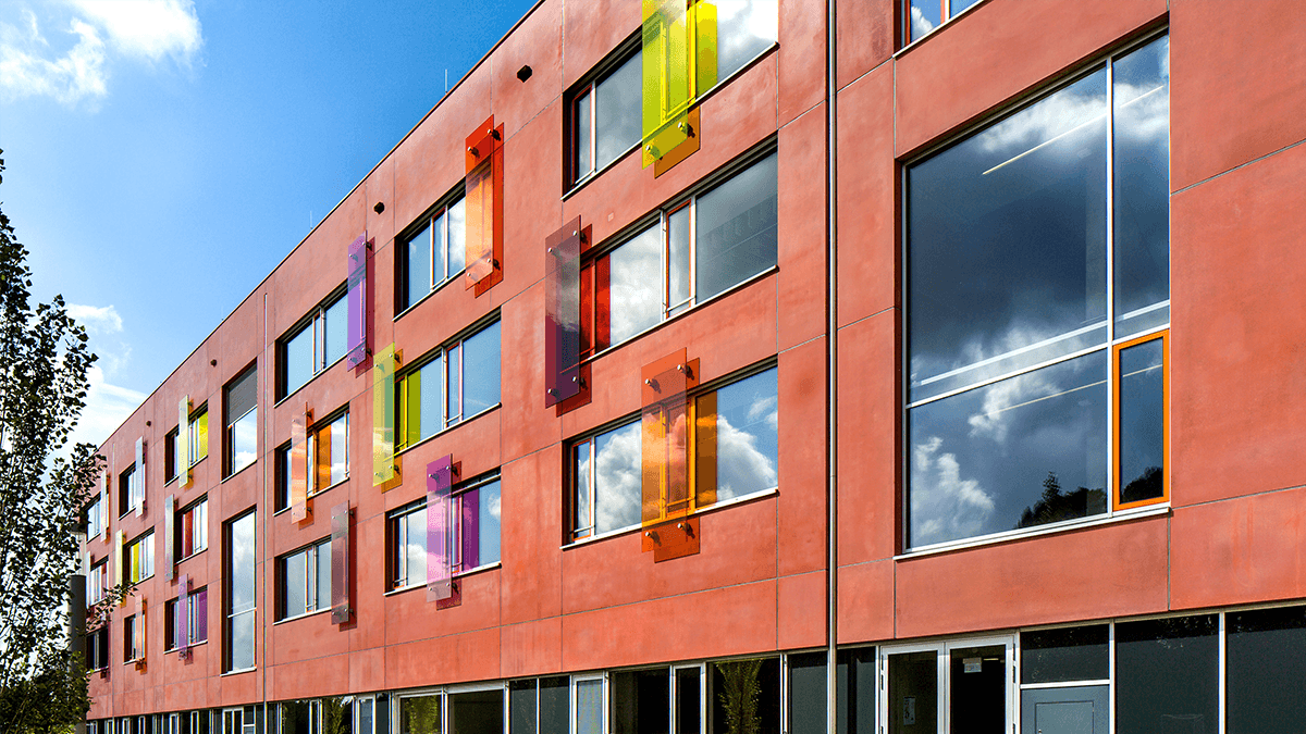 LAMILUX Passivhaus Lösungen im Schulgebäude und der Sporthalle des Gluck - Gymnasiums in Neumarkt i.d. OPF. 